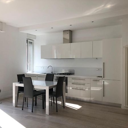 Suitelowcost Ponti Naviglio Milano Esterno foto