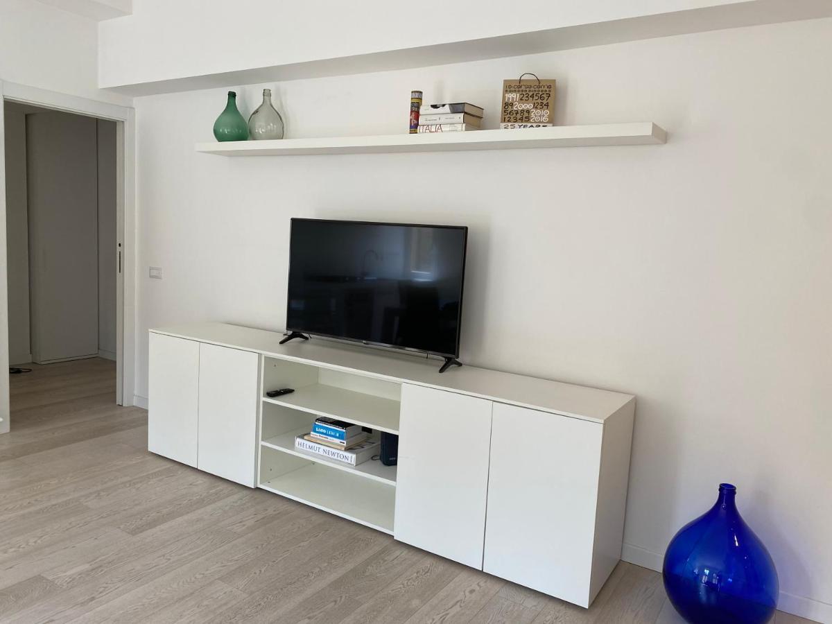 Suitelowcost Ponti Naviglio Milano Esterno foto