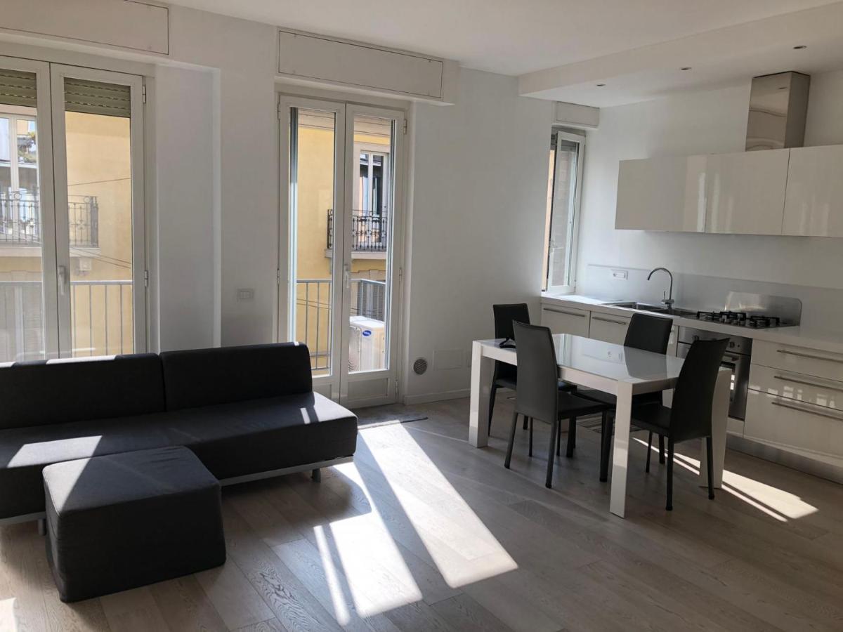 Suitelowcost Ponti Naviglio Milano Esterno foto