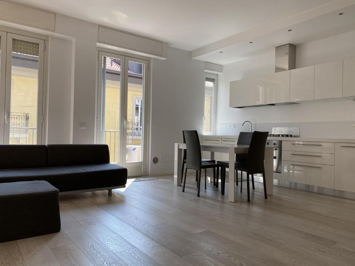 Suitelowcost Ponti Naviglio Milano Esterno foto